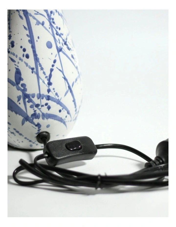 Ashleigh Ceramic Table Lamp in White/Blue image 6