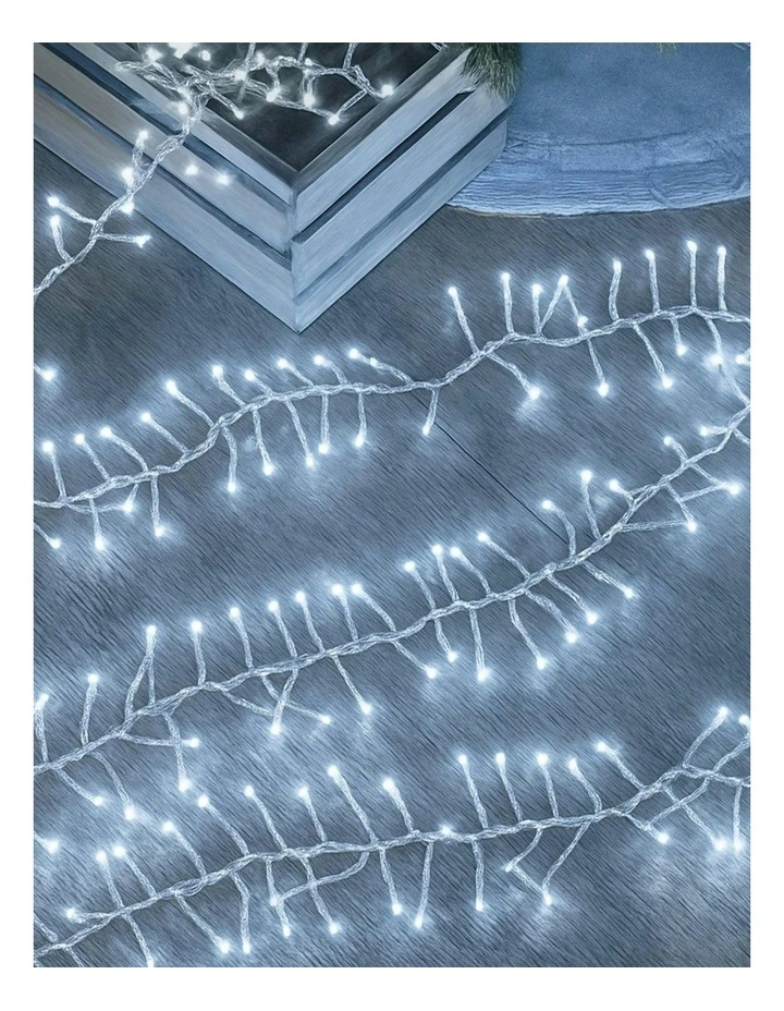 Lexi Lighting 720 LED Cluster Light With Clear Cable image 2