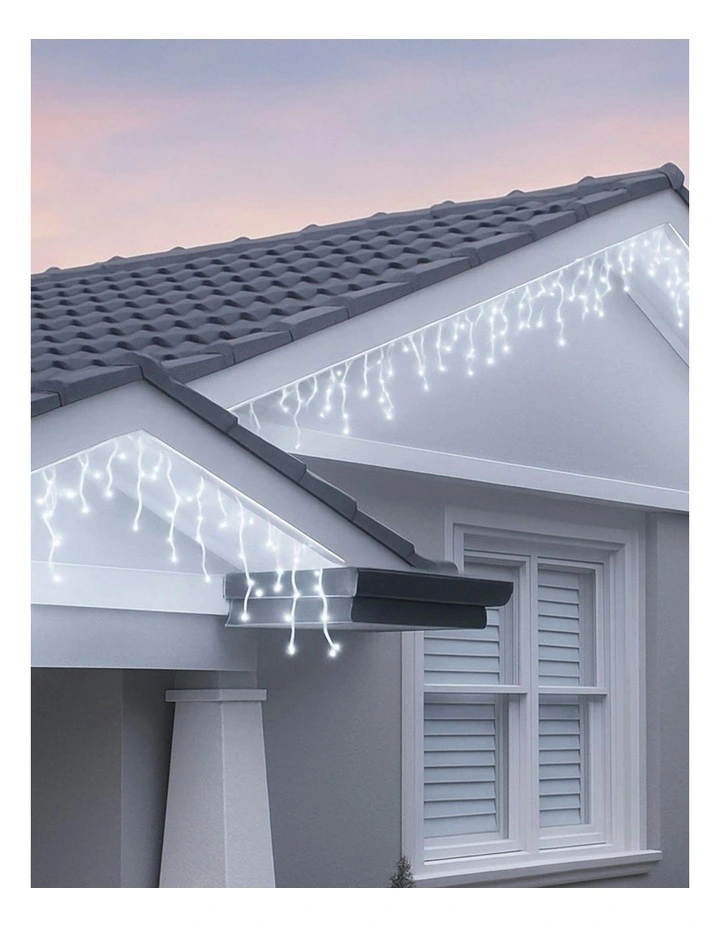 500 LED Connectable Icicle Light in White image 2