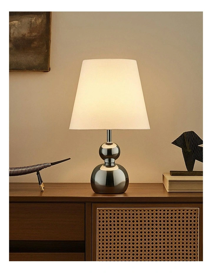 Hulu Touch Table Lamp in White image 4