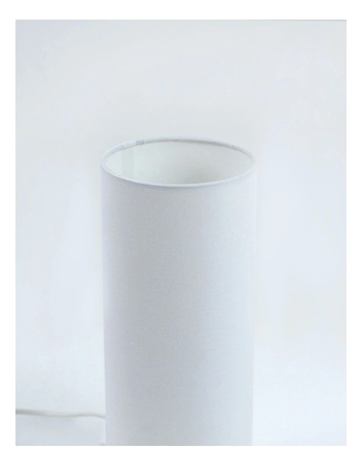 Mano Cylinder Table Lamp Set of 2 in White/Natural image 6
