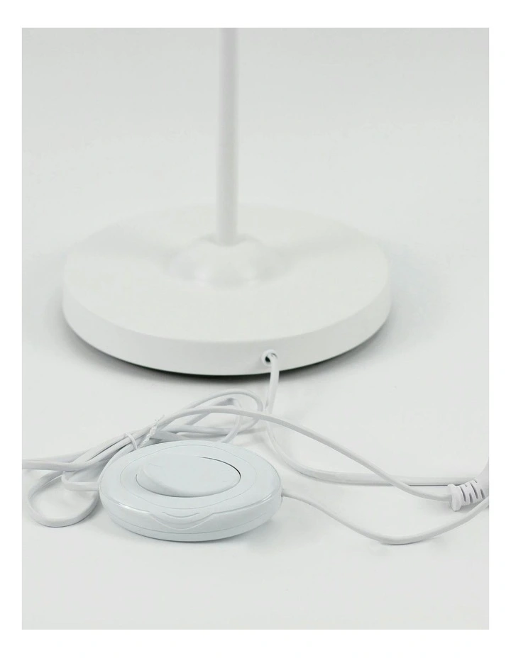 Nord Metal Floor Lamp in White image 3