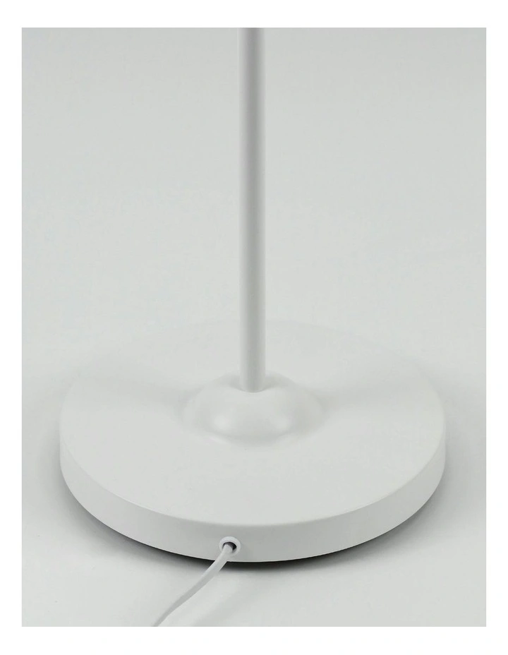 Nord Metal Floor Lamp in White image 5