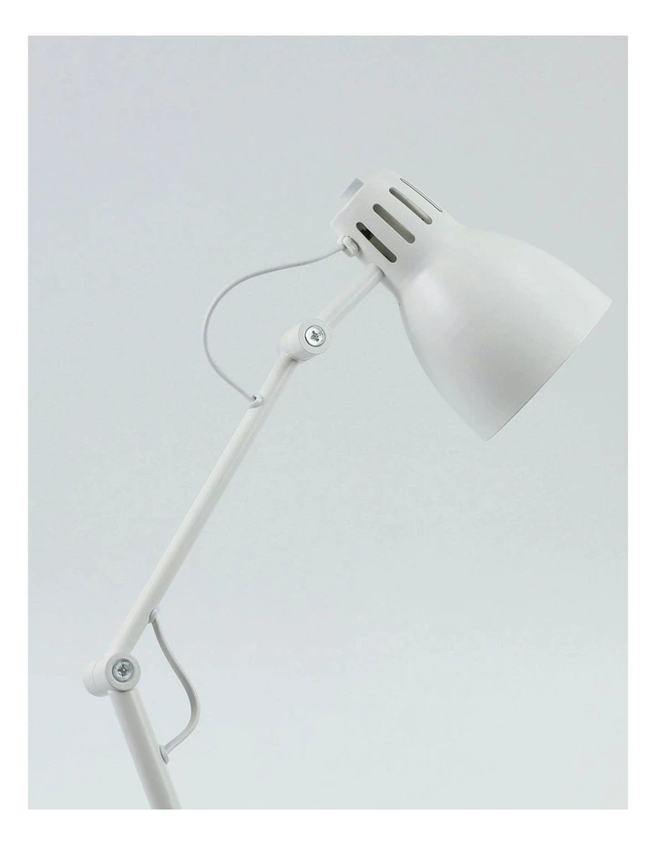 Nord Metal Floor Lamp in White image 6