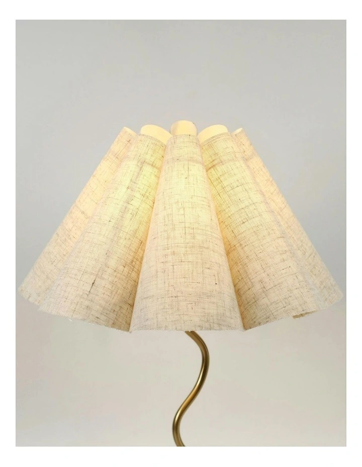 Kalmar Table Lamp in Gold image 3