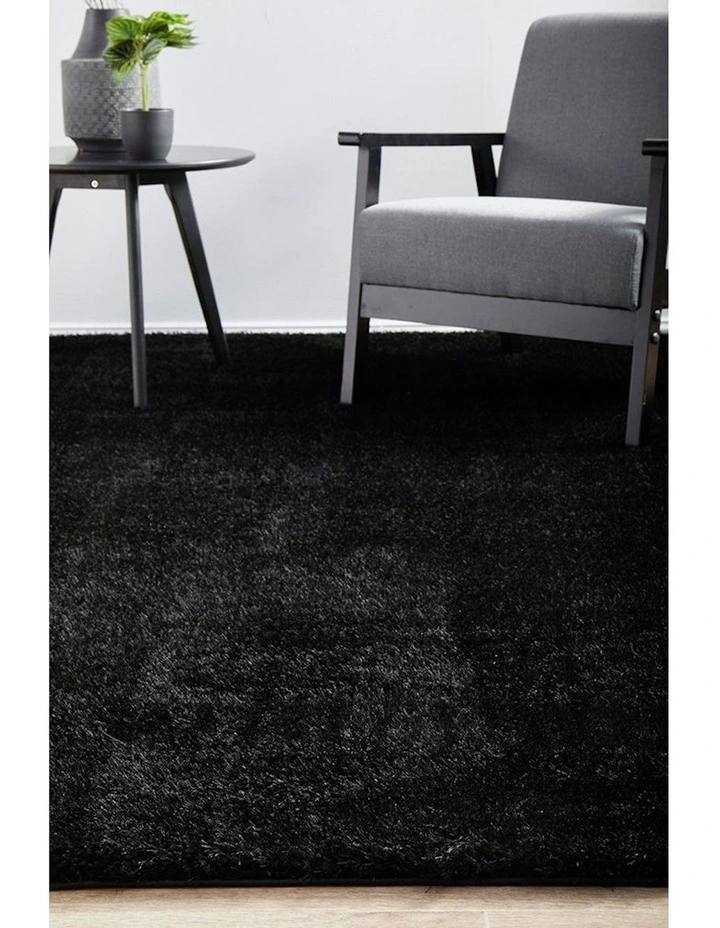 Sienna Rug in Black image 3