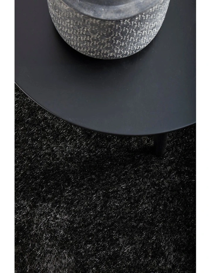 Sienna Rug in Black image 7