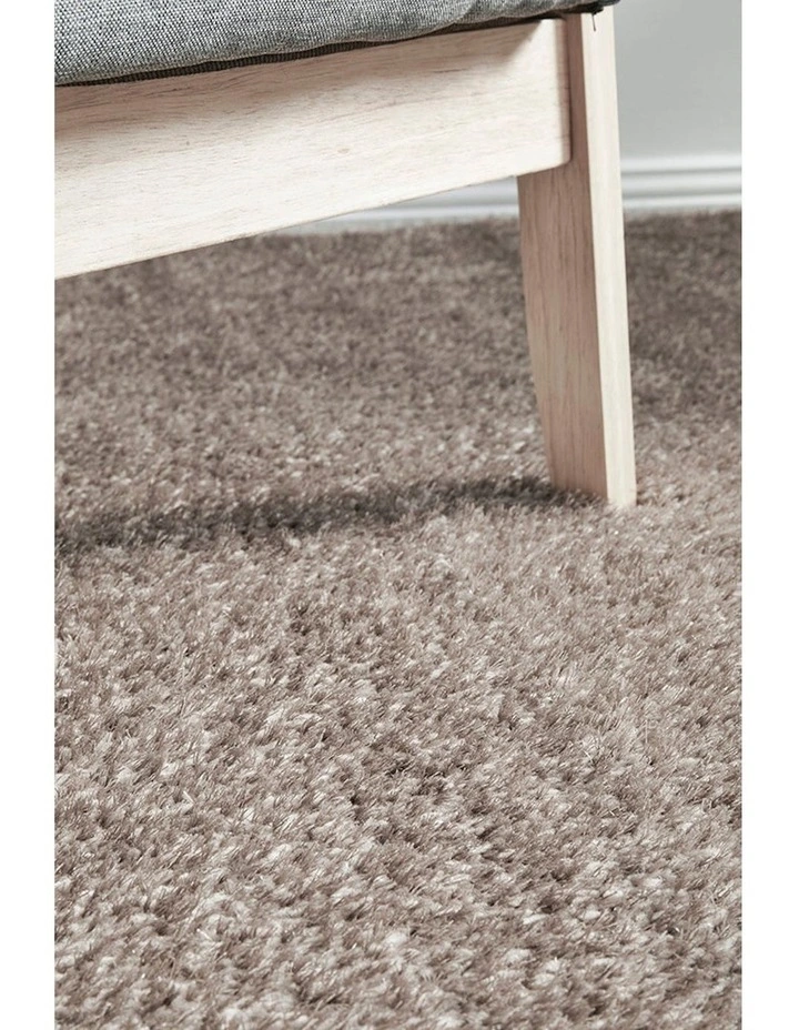 Sienna Rug in Mink image 7
