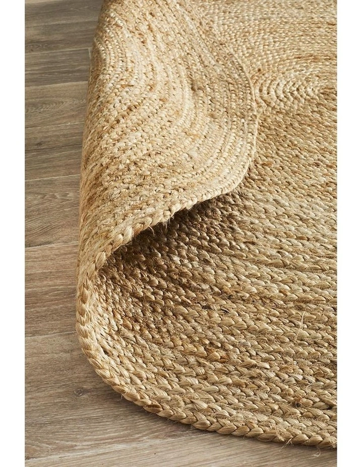 Atrium Polo Round Rug in Natural image 4