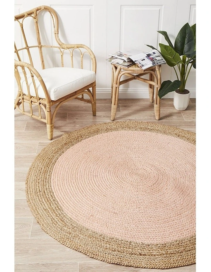 Atrium Polo Round Rug in Pink image 2
