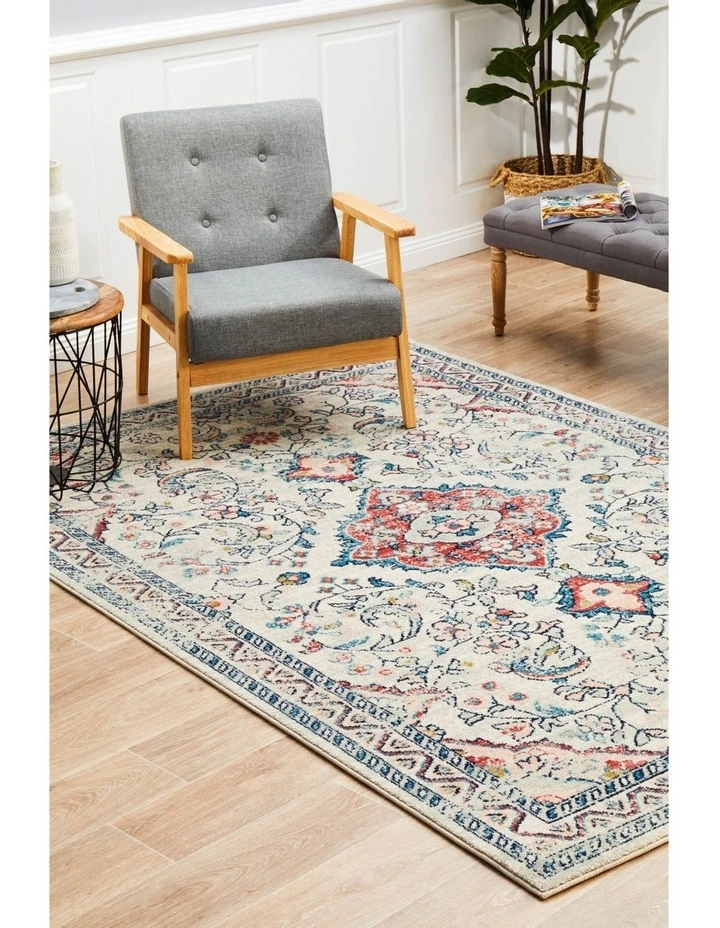 Avenue Pastel Rug 705 in Silver image 3