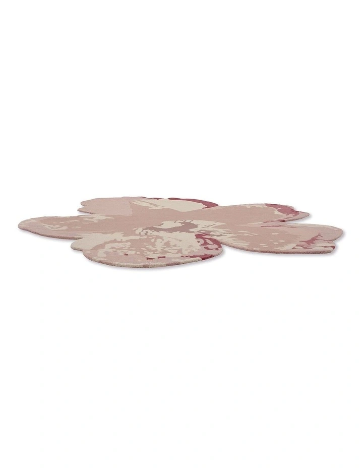 Shaped Magnolia Rug 162302 in Light Pink image 4