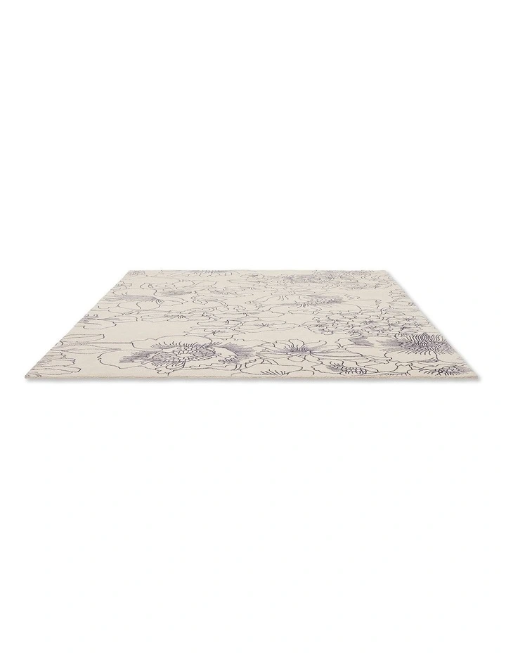 Linear Floral Rug 162508 in Cream image 5