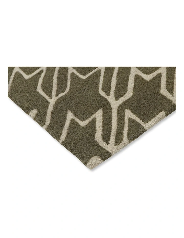 Houndstooth Rug 162804 in Cream/Green image 4