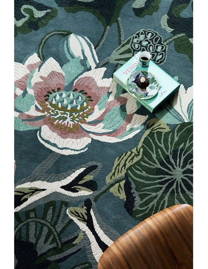 Waterlily Rug 038608 in Midnight Pond image 3