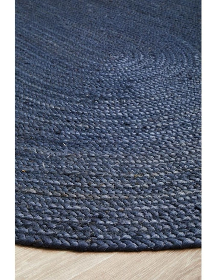 Bondi Oval Rug in Navy image 6