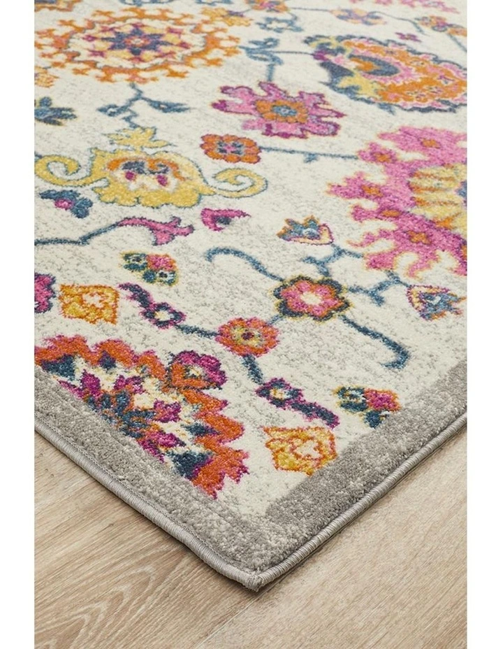 Babylon Rug 208 in Multi image 3