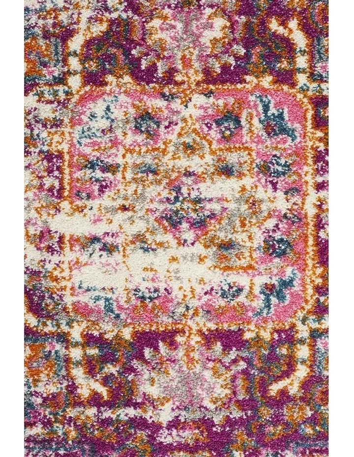 Babylon Round Rug 211 in Maroon image 6