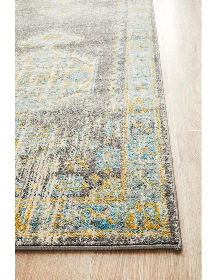 Century Runner Rug 944 in Grey image 6