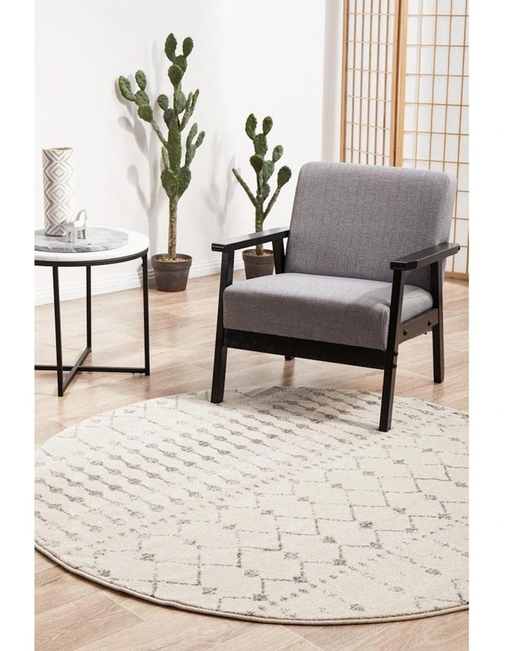Chrome Elsa Round Rug in White/Silver image 3