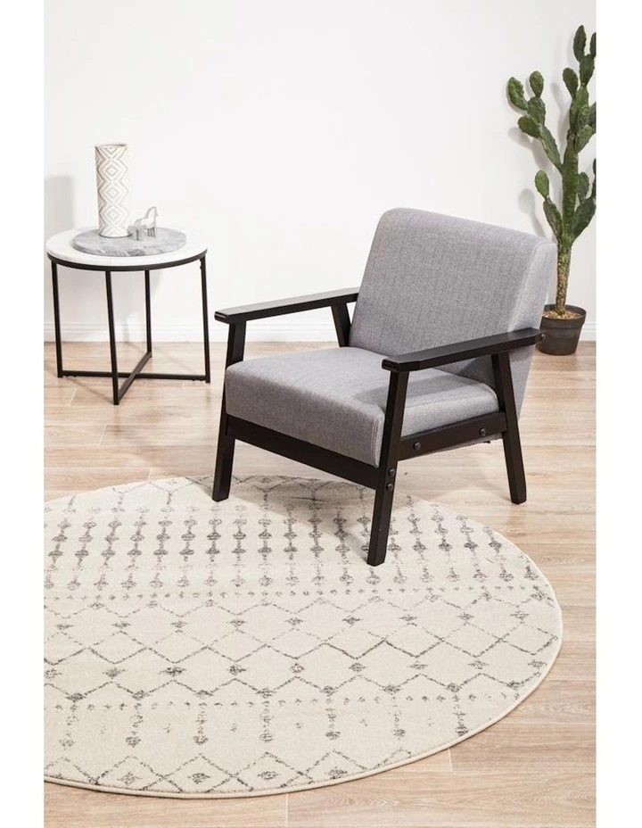 Chrome Elsa Round Rug in White/Silver image 4