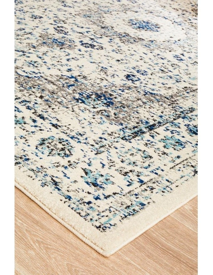 Evoke Mist Transitional Rug in White image 5