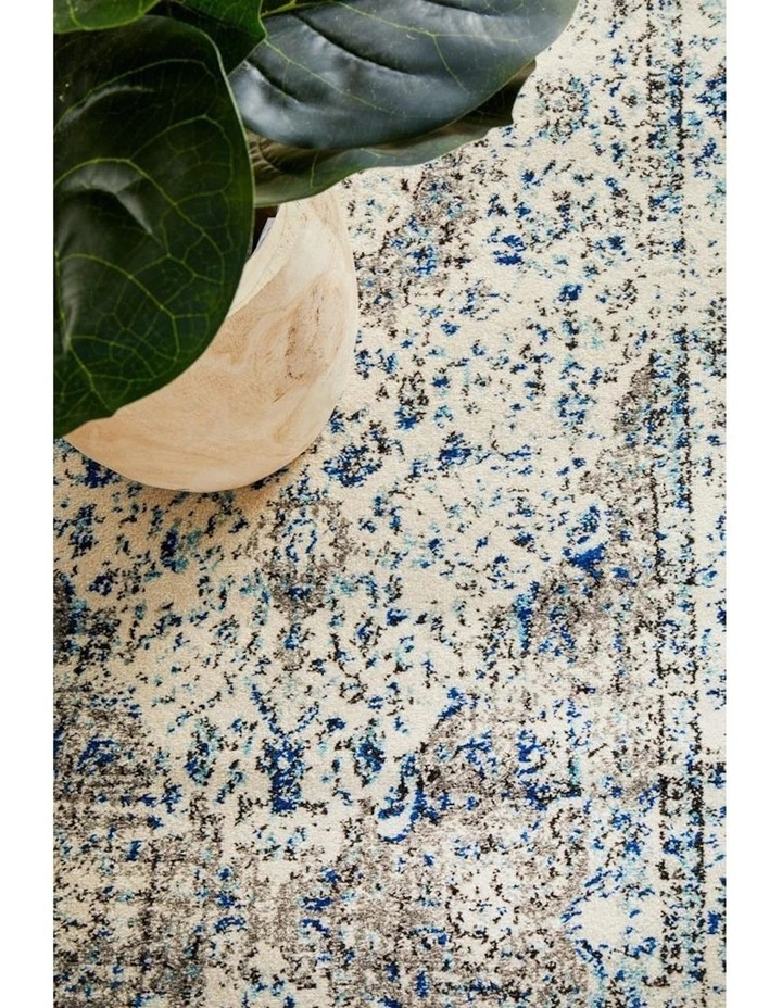 Evoke Mist Transitional Runner Rug in Grey image 2