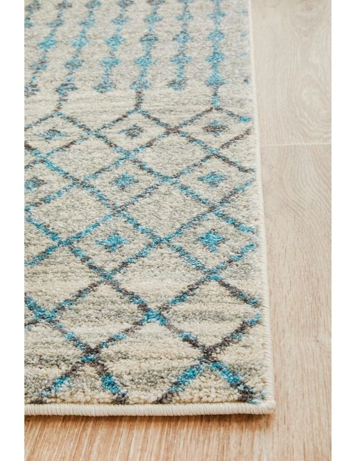 Evoke Transitional Rug in Slate White image 6