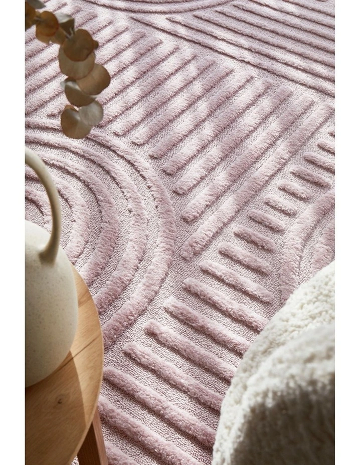 Marigold Dior Rug in Pink image 3