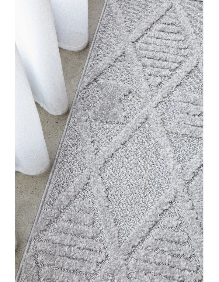 Marigold Lisa Rug in Silver image 5