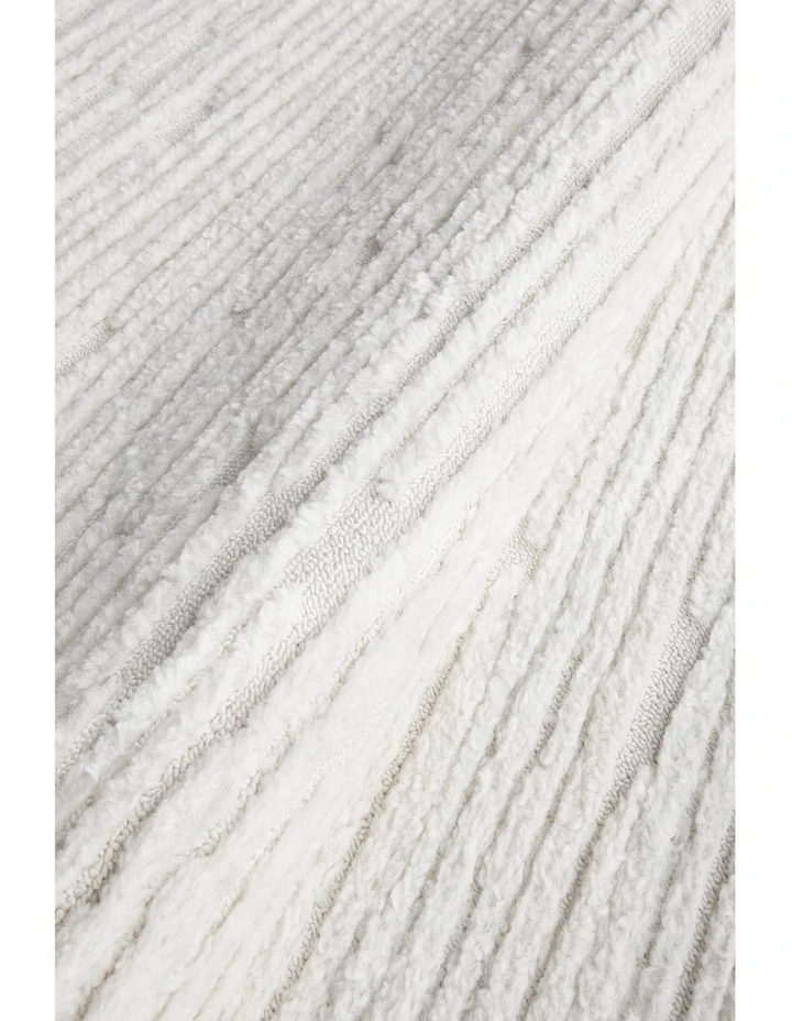 Marigold Suri Rug in White image 4