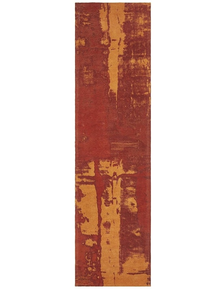 Magnolia 11 Runner Rug in Rust
