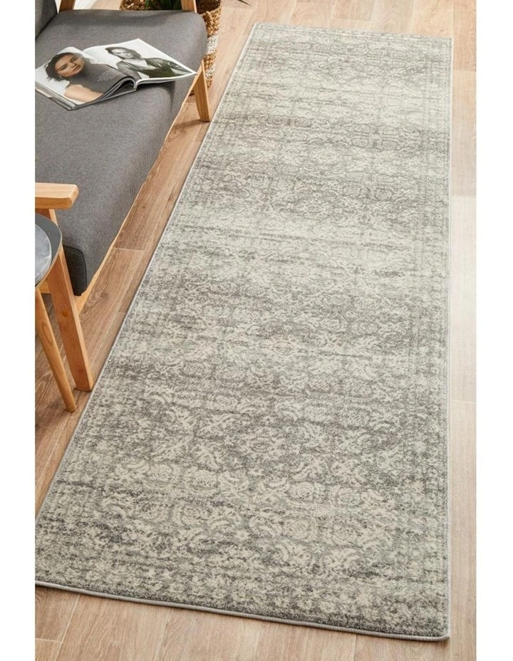 Mirage Gwyneth Stunning Transitional Runner Rug in Silver image 2