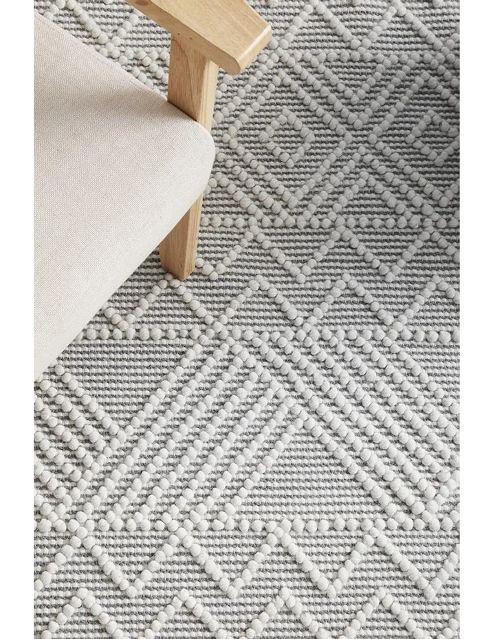 Maison Kate Rug in Grey image 3