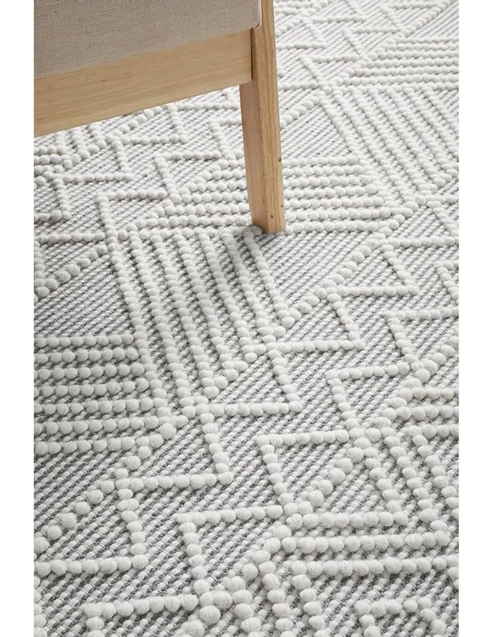 Maison Kate Rug in Grey image 4