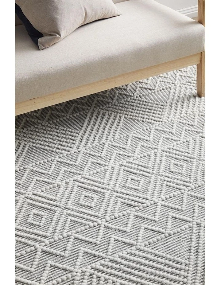 Maison Kate Rug in Grey image 6