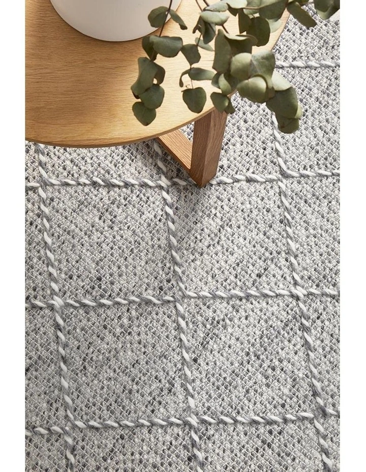 Maison Noah Rug in Grey image 5