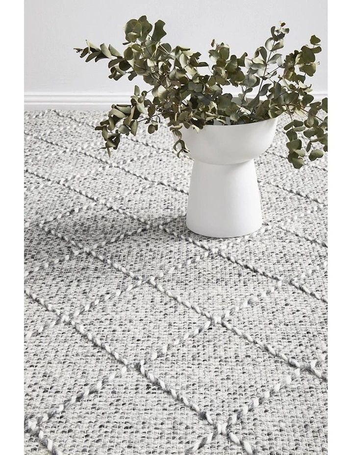 Maison Noah Rug in Grey image 7