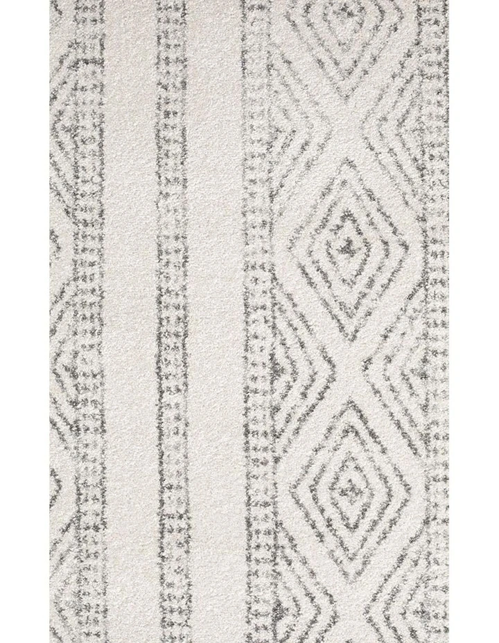 Oasis Salma Tribal Round Rug in White/Grey image 4