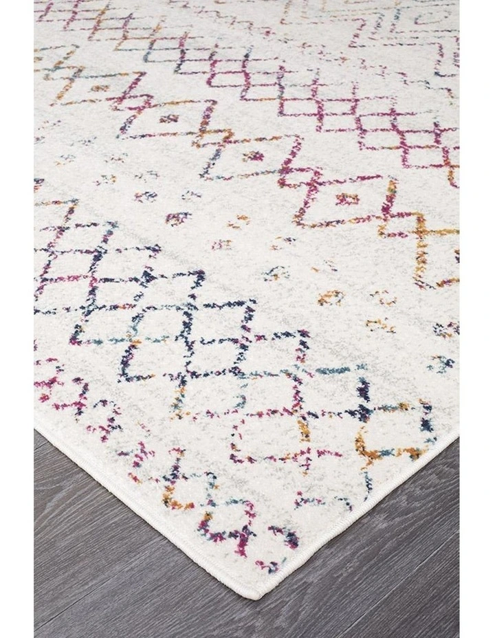 Oasis Nadia Rustic Tribal Runner Rug in Multi image 3