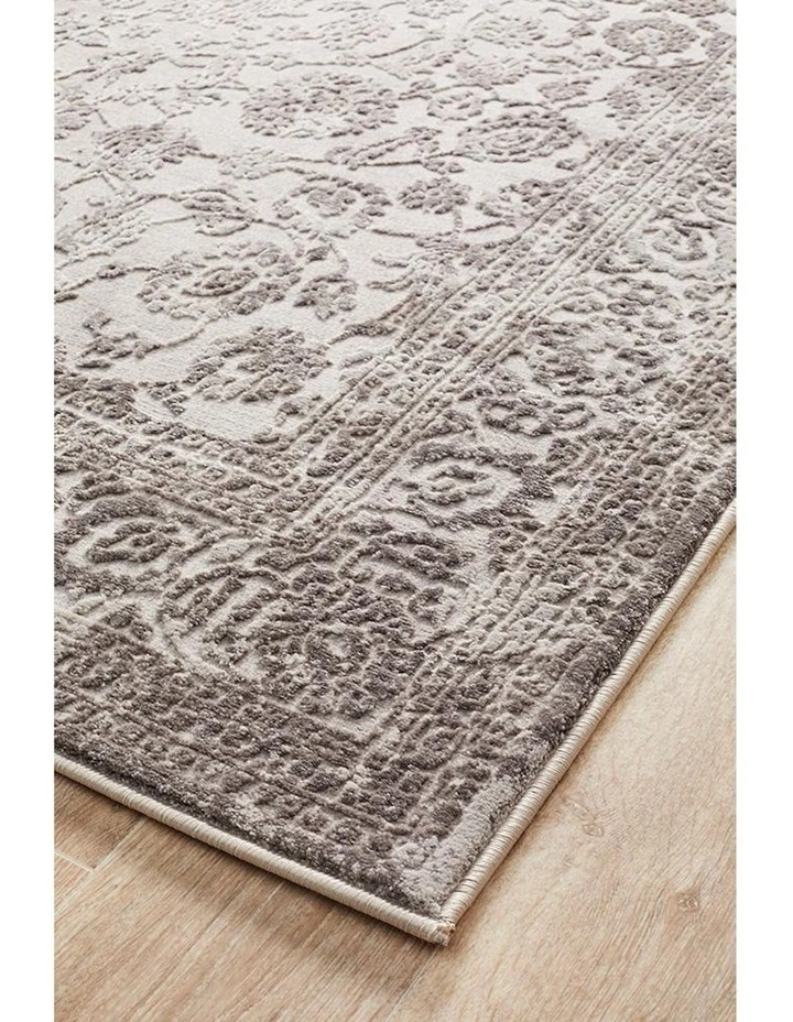 Opulence Lucy Rug in Silver image 5