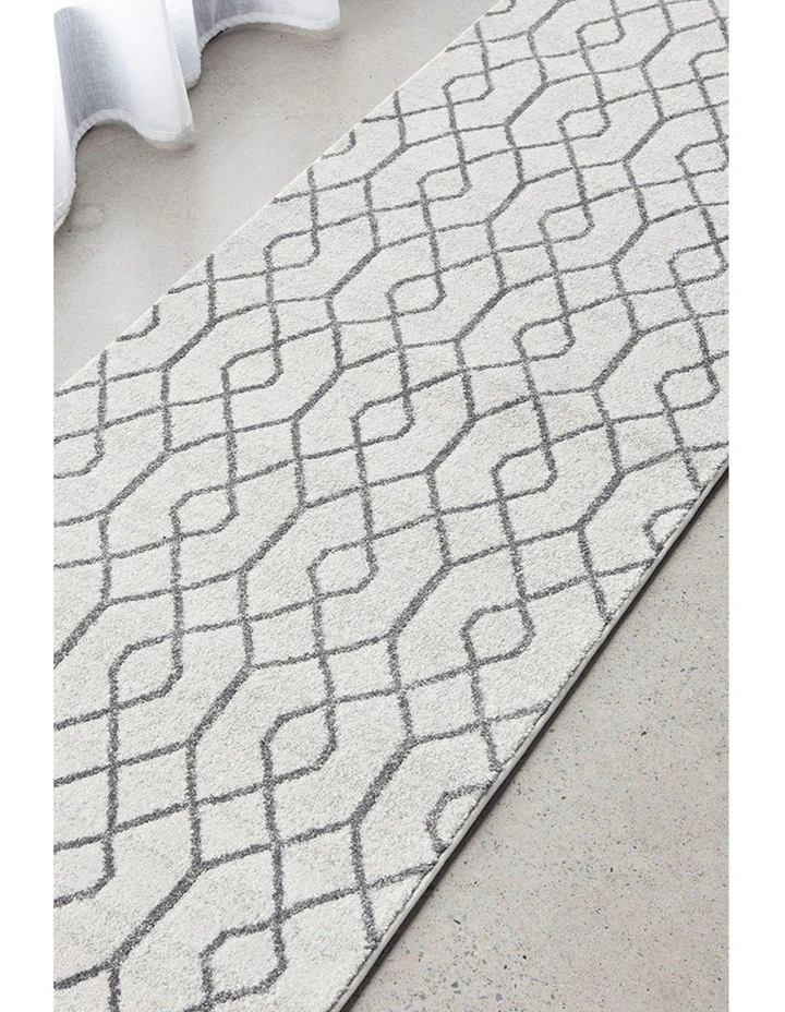 Paradise Hailey Runner Rug in Grey image 2
