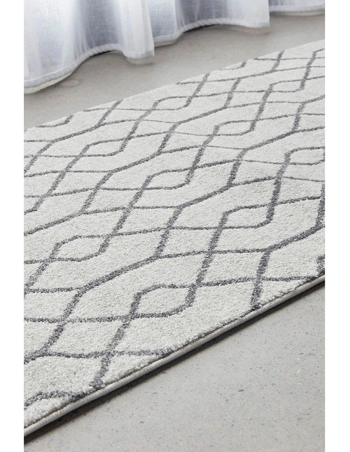 Paradise Hailey Runner Rug in Grey image 3
