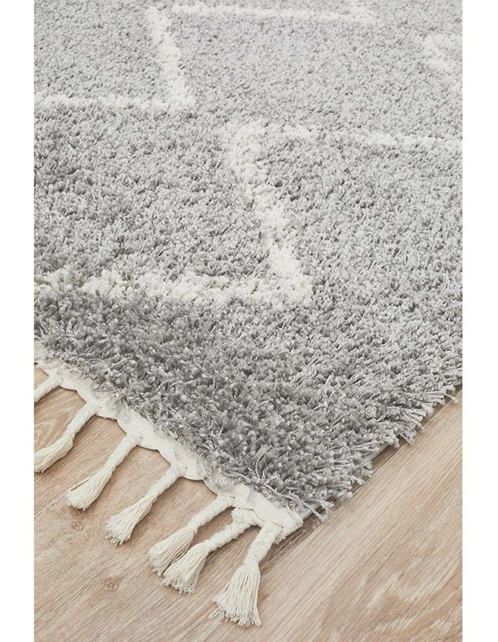 Saffron 11 Rug in Silver image 3
