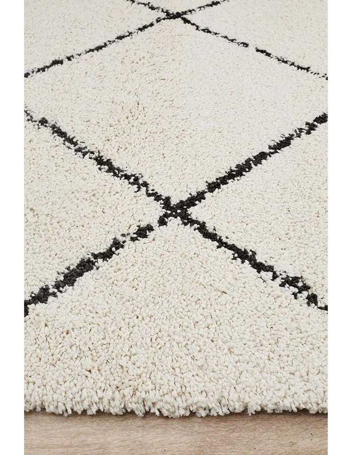Saffron 22 Rug in White image 5