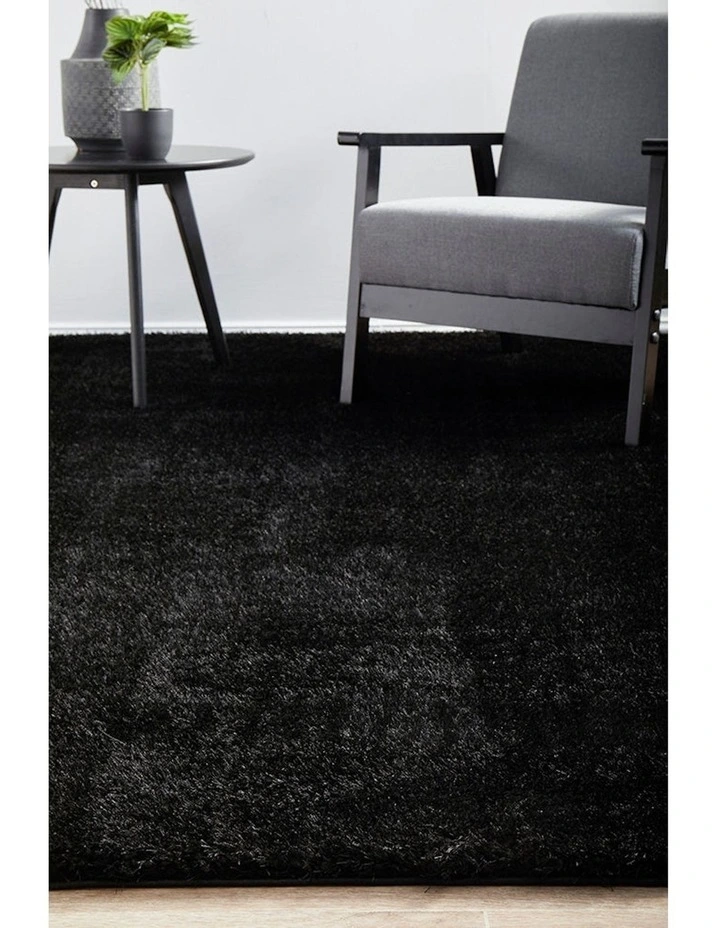 Sienna Rug in Black image 3