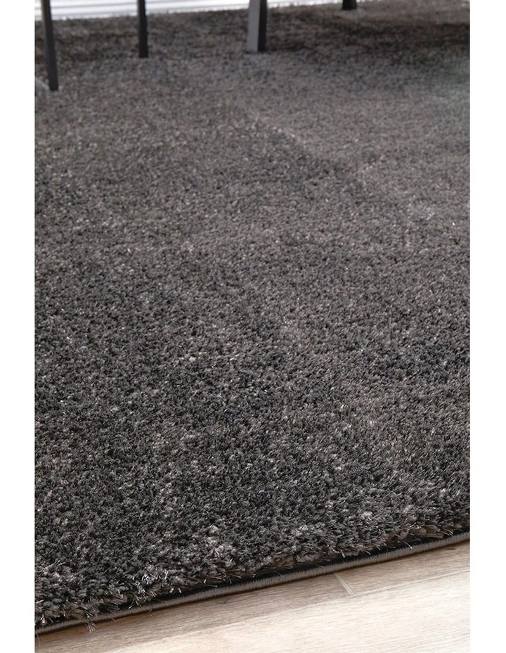 Sienna Seal Rug in Grey image 4