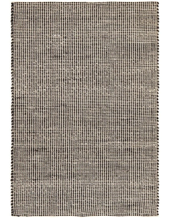 Skandinavian 300 Rug in Black image 1