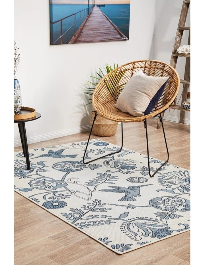 Seaside Rug in White image 3