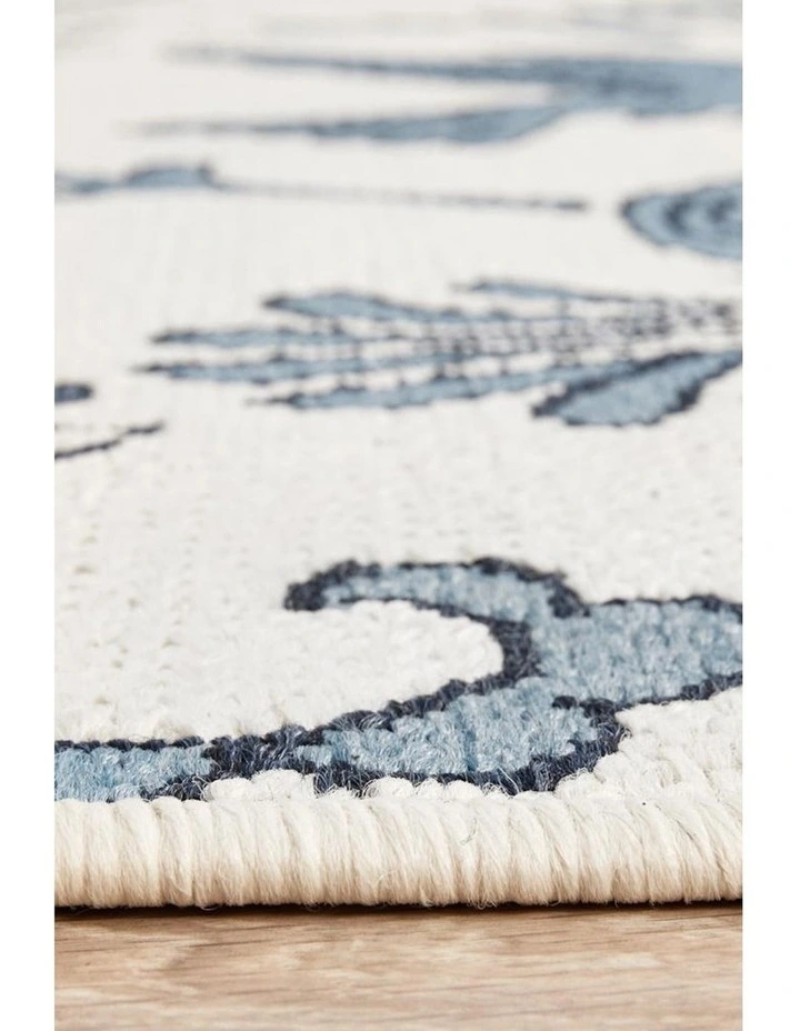 Seaside Rug in White image 7